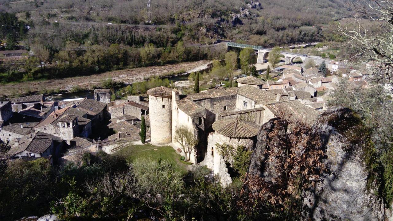 L'Oustau Bonur Bourg-Saint-Andéol Exterior foto